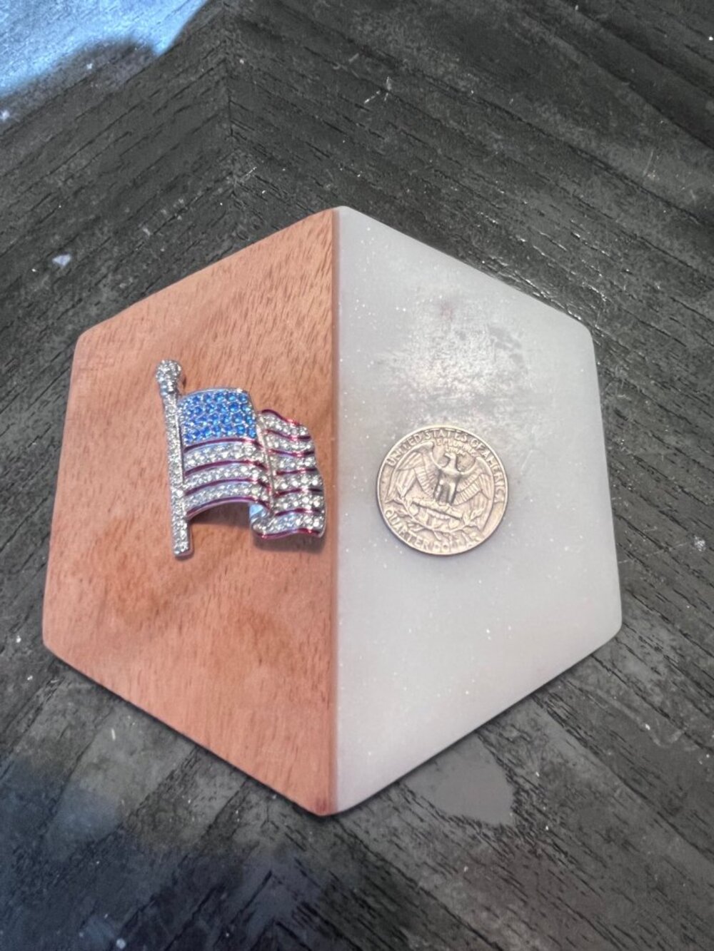 Vintage Swarovski Swan Signed Retired Rare American Flag Crystal Brooch Pin